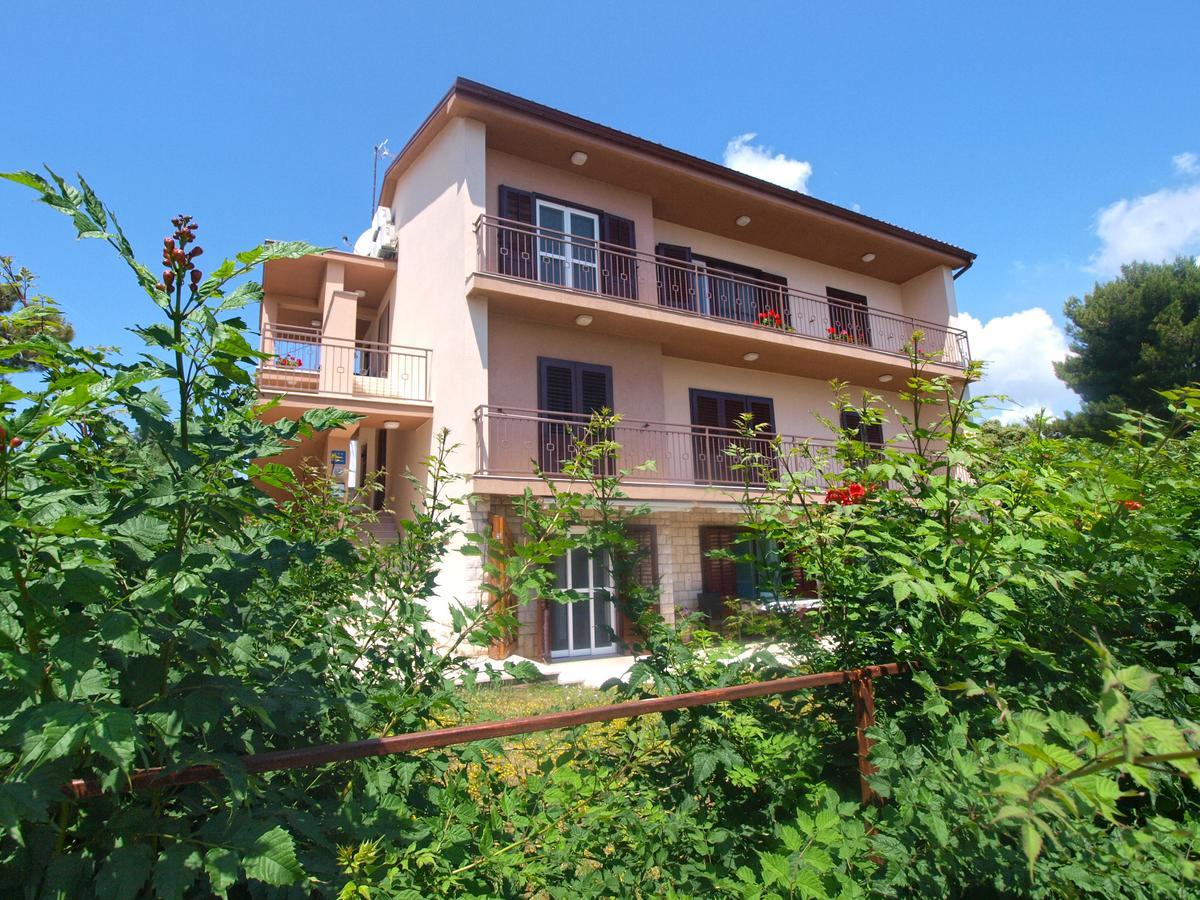 Apartments Lada 1217 Премантура Екстериор снимка